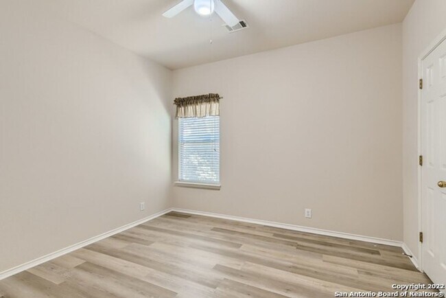 Building Photo - One-Story Beauty in Stone Oak