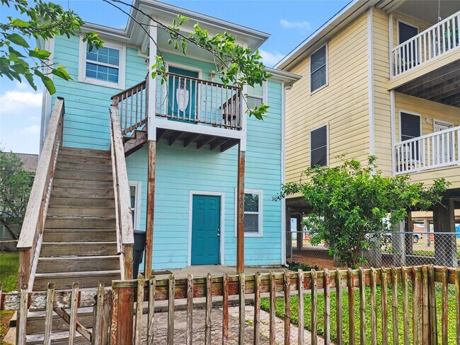 Building Photo - 5617 Avenue R 1/2