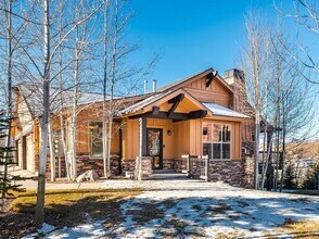 Building Photo - Desirable Black Rock Ridge with Mountain V...