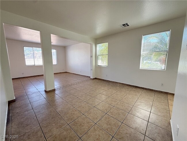 Building Photo - 5968 Hickory Nut Ave