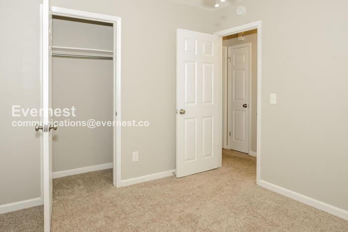 Building Photo - 100 Shackleford Rd