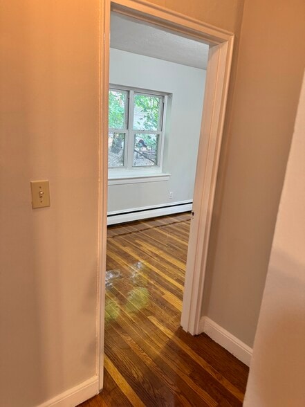 Building Photo - 67 Chiswick Rd