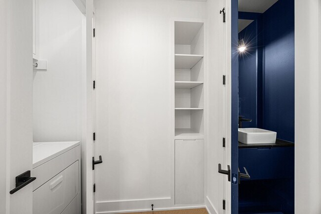 Building Photo - 1312 Heslep St