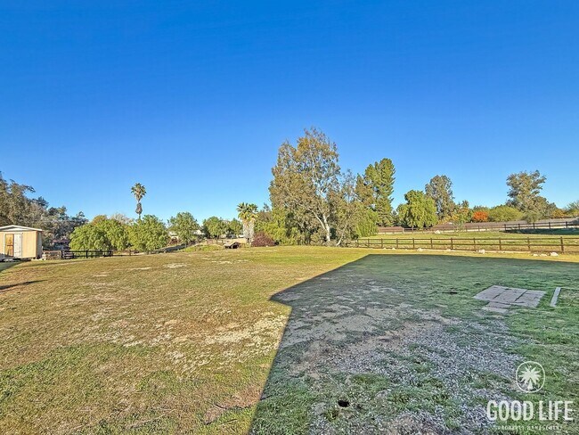 Building Photo - Updated 4BD/3.5BA Rental With 3-Car Garage in Menifee