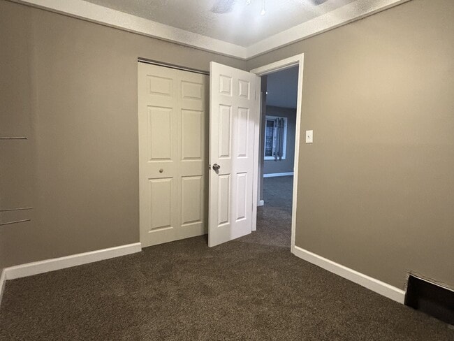 Building Photo - 19681 Rogge St