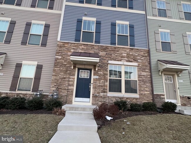 Building Photo - 5818 Imperial Dr
