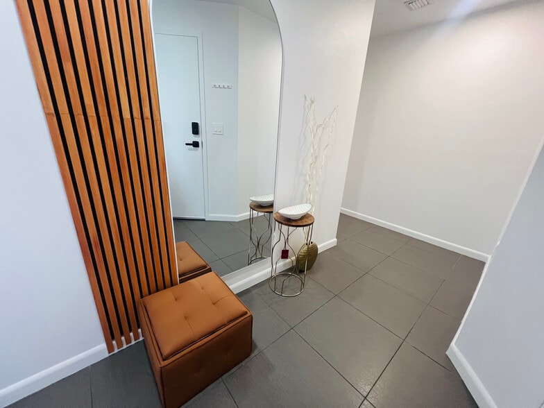 Building Photo - 3301 NE 1st Ave