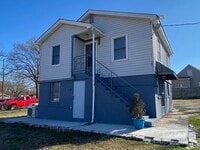 Building Photo - 303 McAllister St