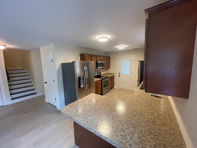 Building Photo - 1572 Heron Ln