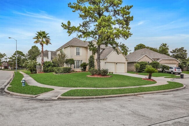 Building Photo - 9514 Trailing Moss Dr