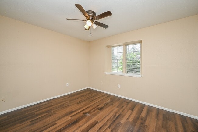 Building Photo - 19226 Plantain Dr
