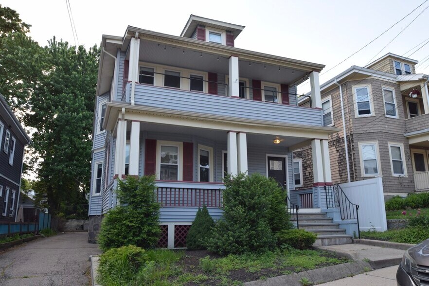 Primary Photo - 28 Atkins St
