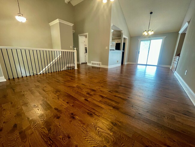 Building Photo - 4509 Parkway Dr