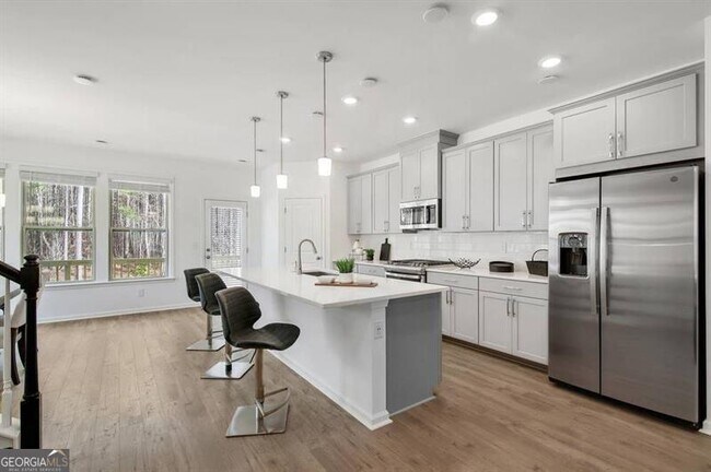 Building Photo - 1466 Halstead Pl