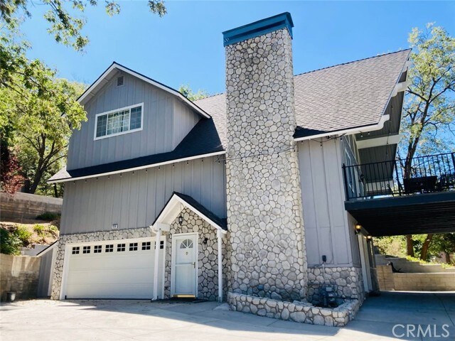 Building Photo - 1050 Carousel Rd