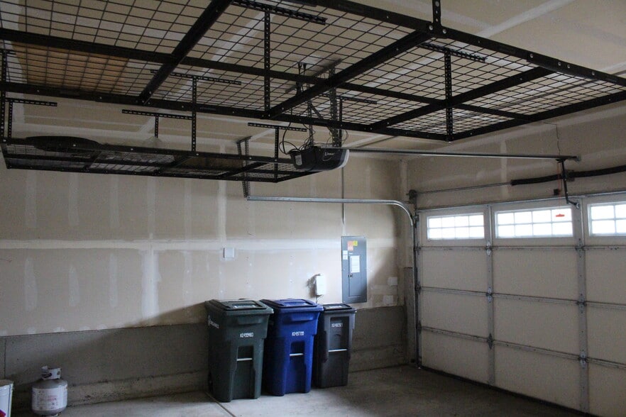 Building Photo - 17312 122nd Ave NE