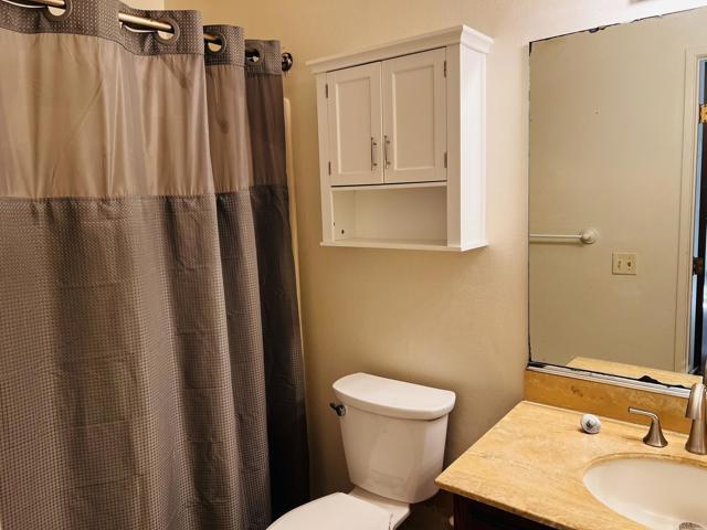 Building Photo - 159 Redwood Ave