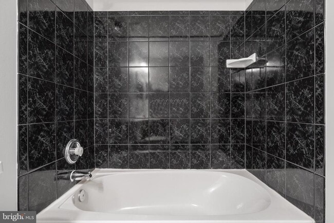Building Photo - 26091 Lands End Dr