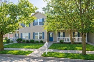 Building Photo - 1924 Center St