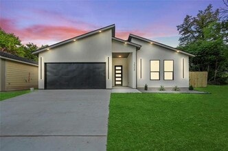 Building Photo - 2508 Kool Ave