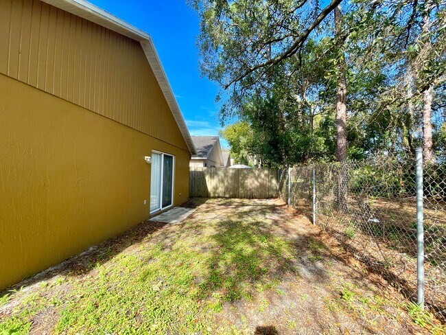 Building Photo - CUTE HOME IN SOUTHEAST ORLANDO