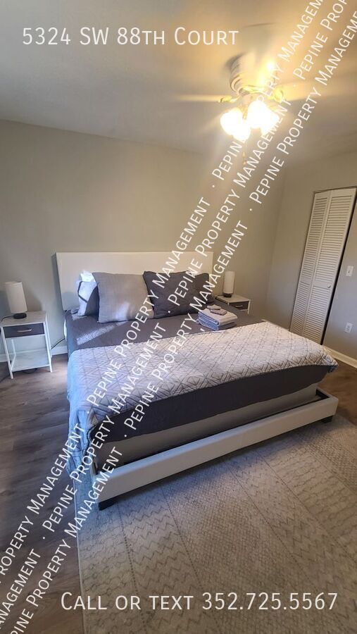 Building Photo - 5324 SW 88 Ct