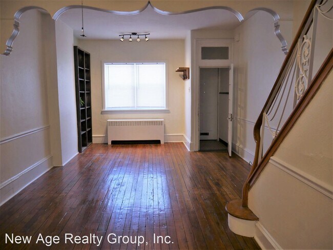 Building Photo - 3 br, 1.5 bath House - 1322 Mifflin Street