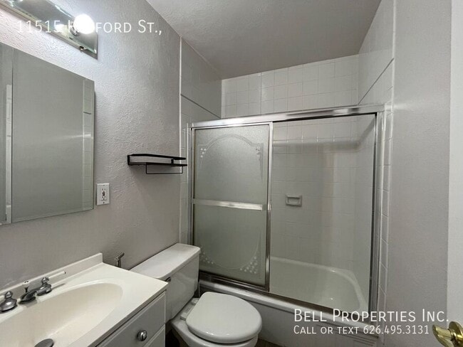 Building Photo - 11515 Hayford St
