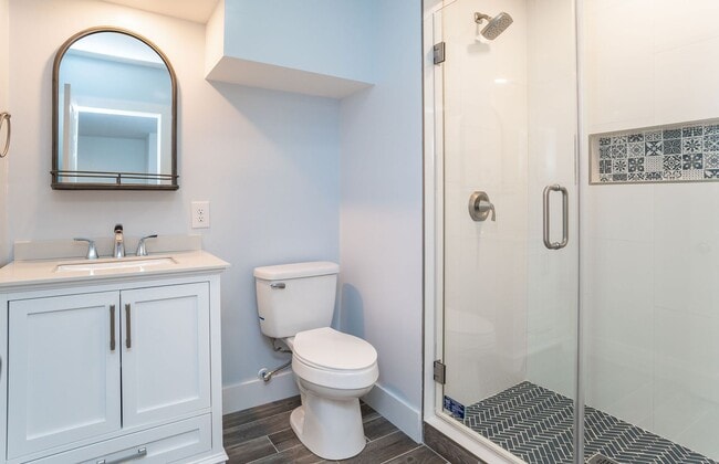 Building Photo - Home on Ladies Island