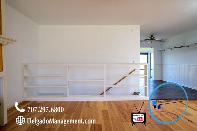 Building Photo - Benicia - Panoramic view home!