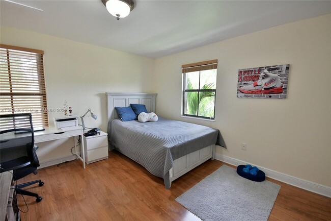 Building Photo - 12978 SW 91st Pl