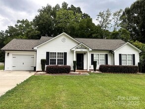 Building Photo - 1104 Ann St