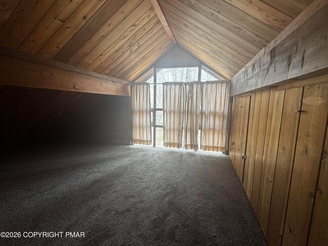 Building Photo - 174 Sweet Briar Rd