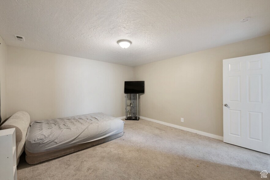 Building Photo - 4711 S Xanadu Cir