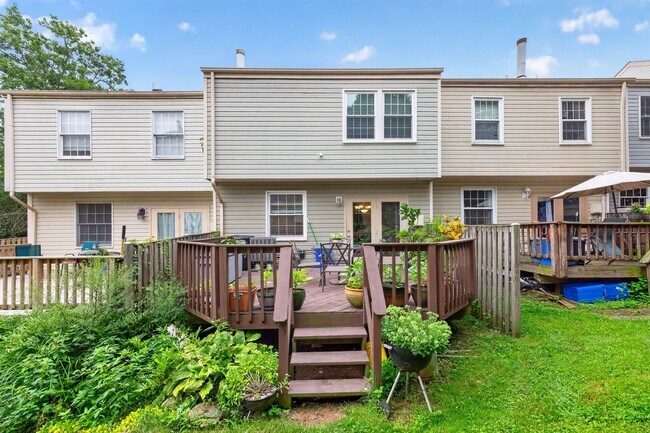 Building Photo - 12533 Coral Grove Pl