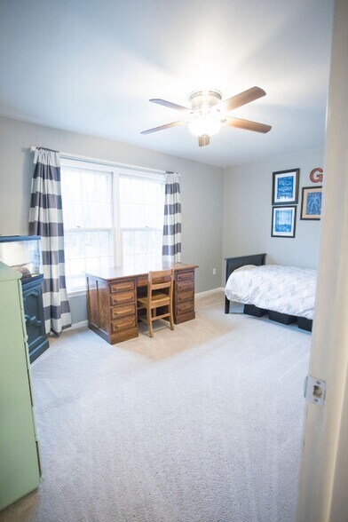 Building Photo - 7125 Hanks Pl