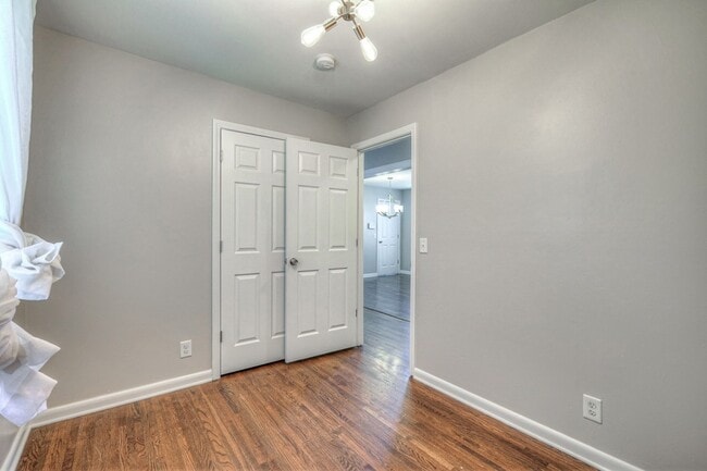 Building Photo - 3104 Greggwood Dr
