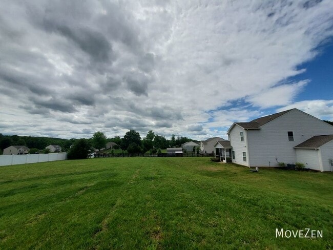 Building Photo - 116 Summerfield Ct