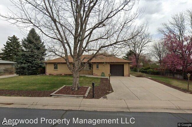 Primary Photo - 3 br, 2 bath House - 850 S Flower