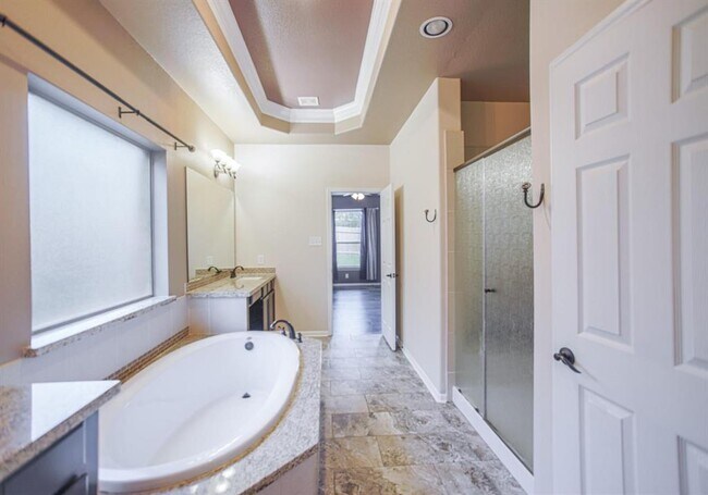 Building Photo - 27326 Pendleton Trace Dr
