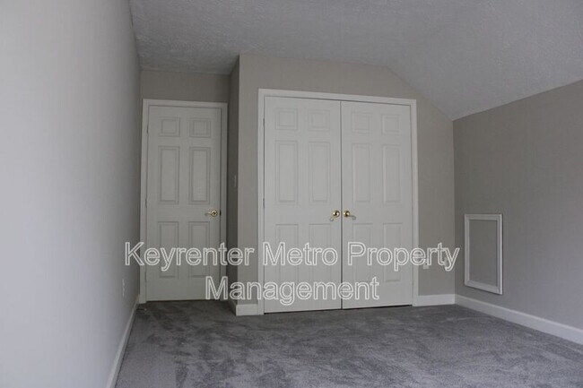 Building Photo - 1614 Albert Dr