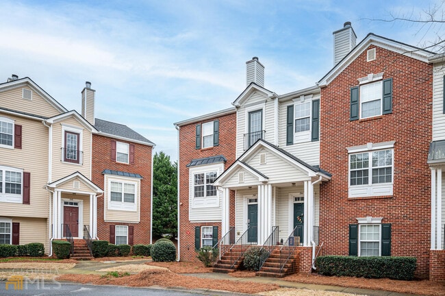 Building Photo - 246 Village Square Dr