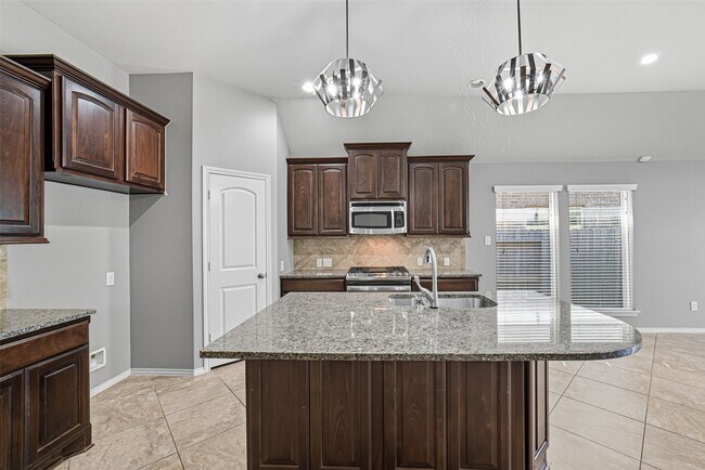 Building Photo - 27119 Postwood Manor Ct