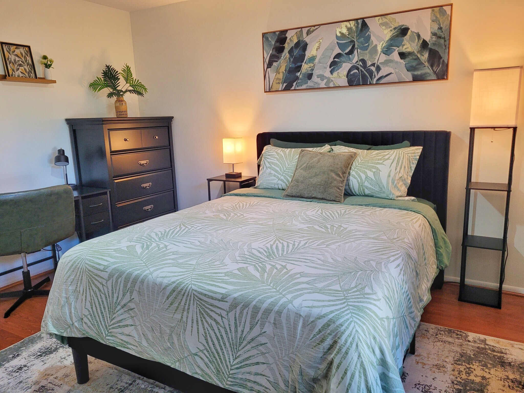 Building Photo - 1911 Tarpon Ct