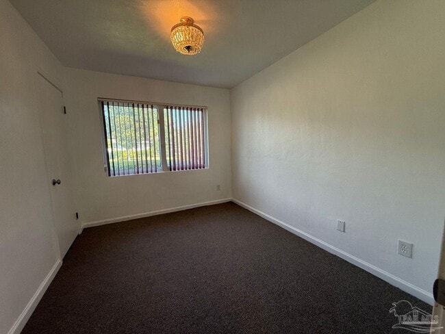 Building Photo - 309 Gamarra Rd