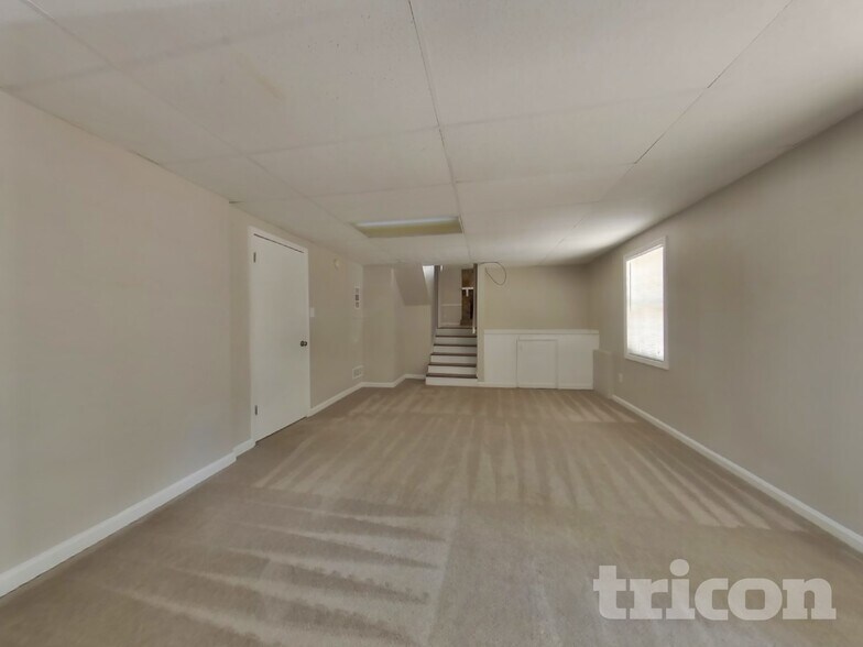 Building Photo - 4021 Wylie Ln