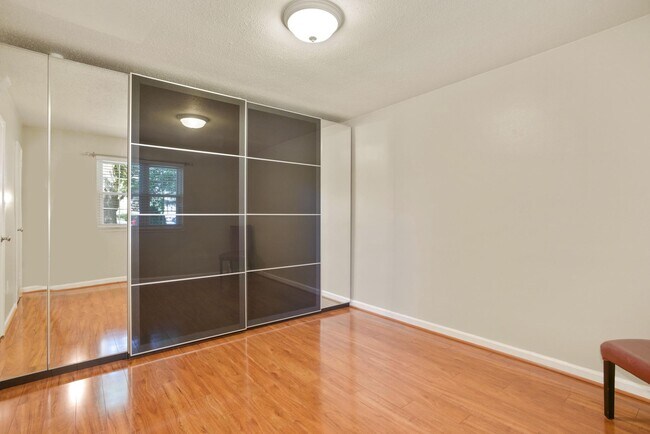 Building Photo - 2919 Willston Pl