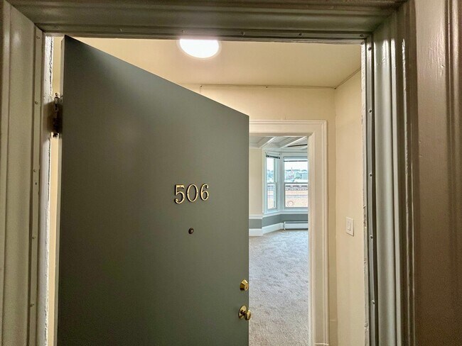 Building Photo - 1548-1560 Fillmore Street-506