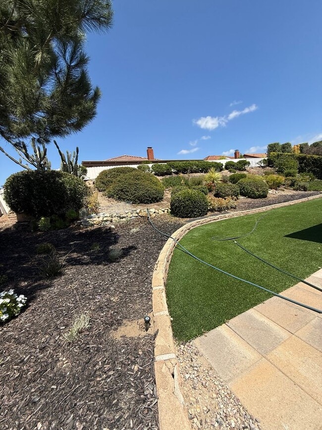 Building Photo - Gorgeous Remodeled 2Br/2Ba house W/2 Car attached  Garage in Oaks North