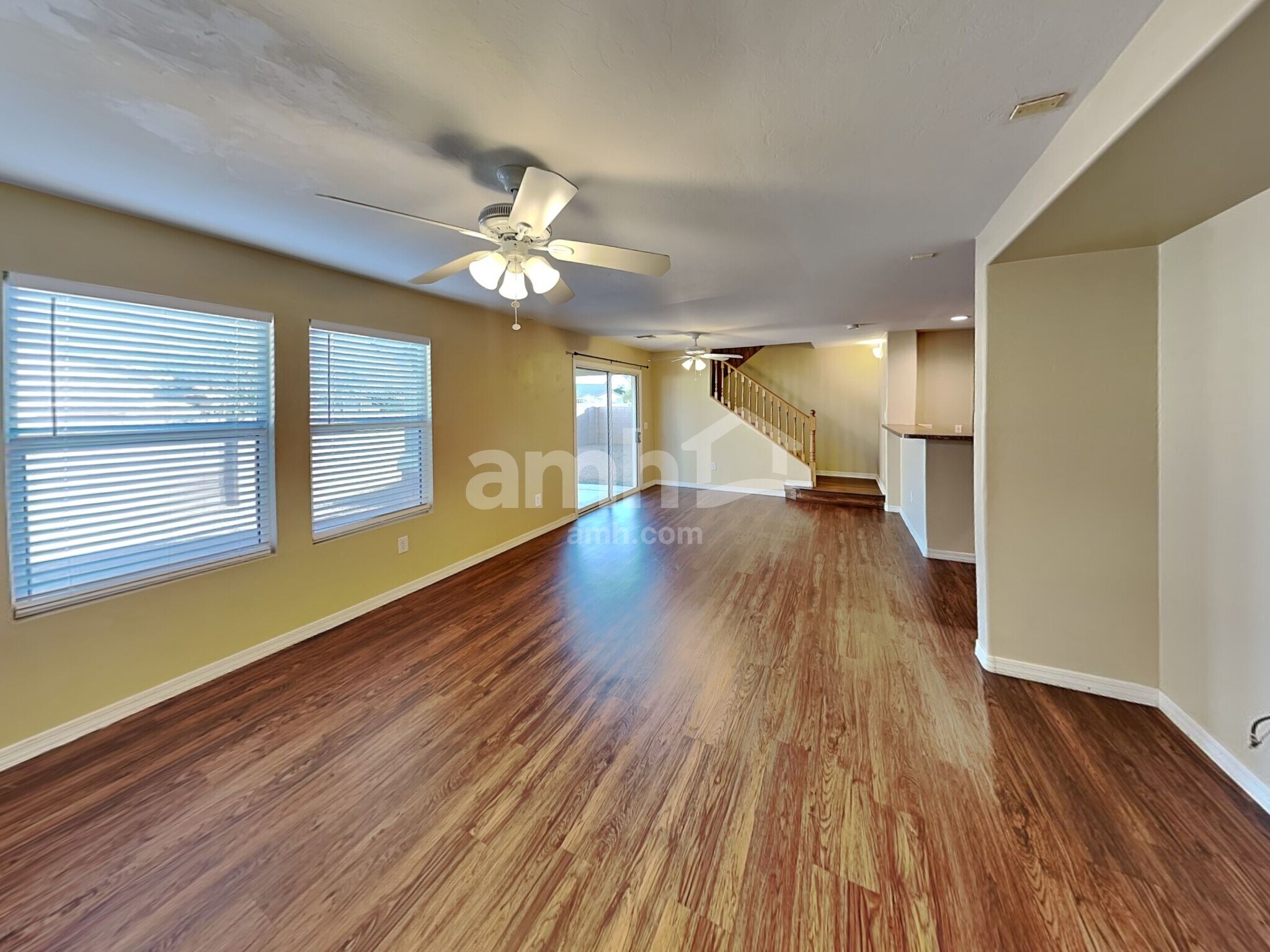 Building Photo - 245 W Paseo Celestial